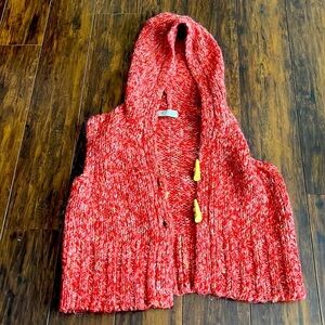 Zara Women’s Red Knit Vest